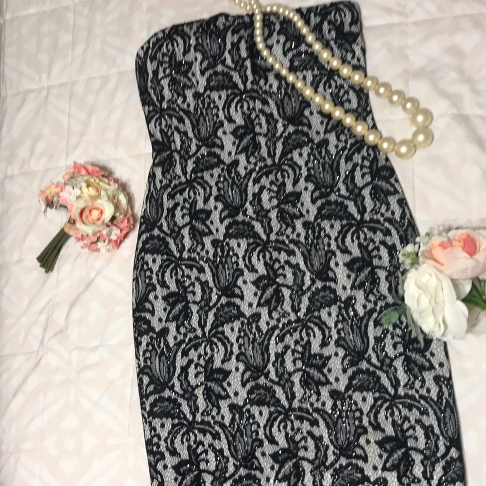 Cache Beaded lace strapless dress - Picture 3 of 7